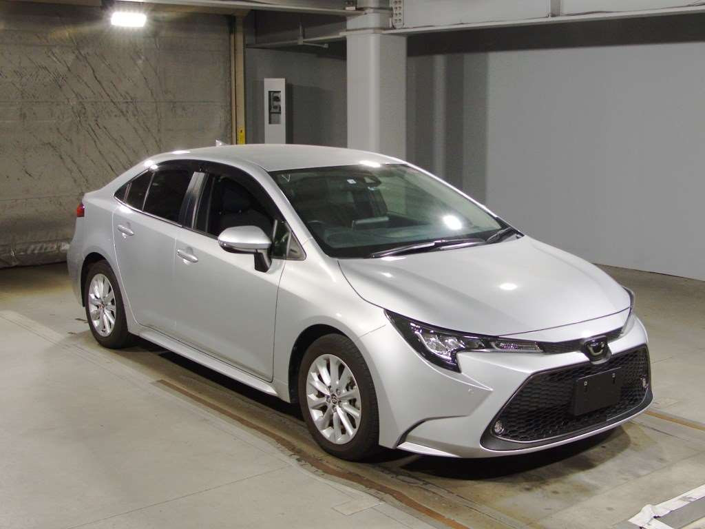 2022 Toyota Corolla Sedan ZRE212[2]