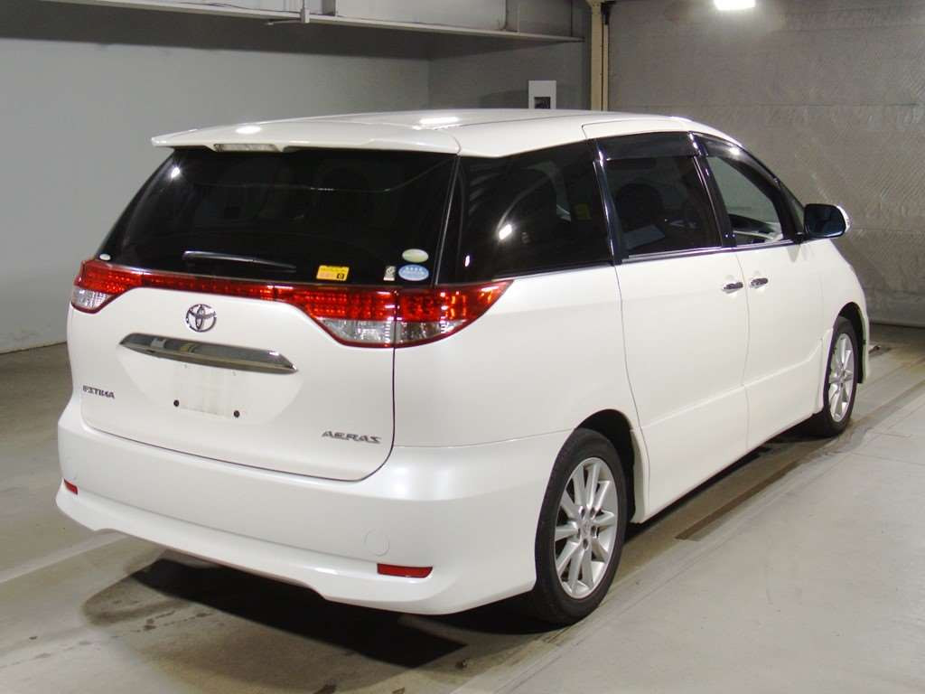 2010 Toyota Estima ACR50W[1]