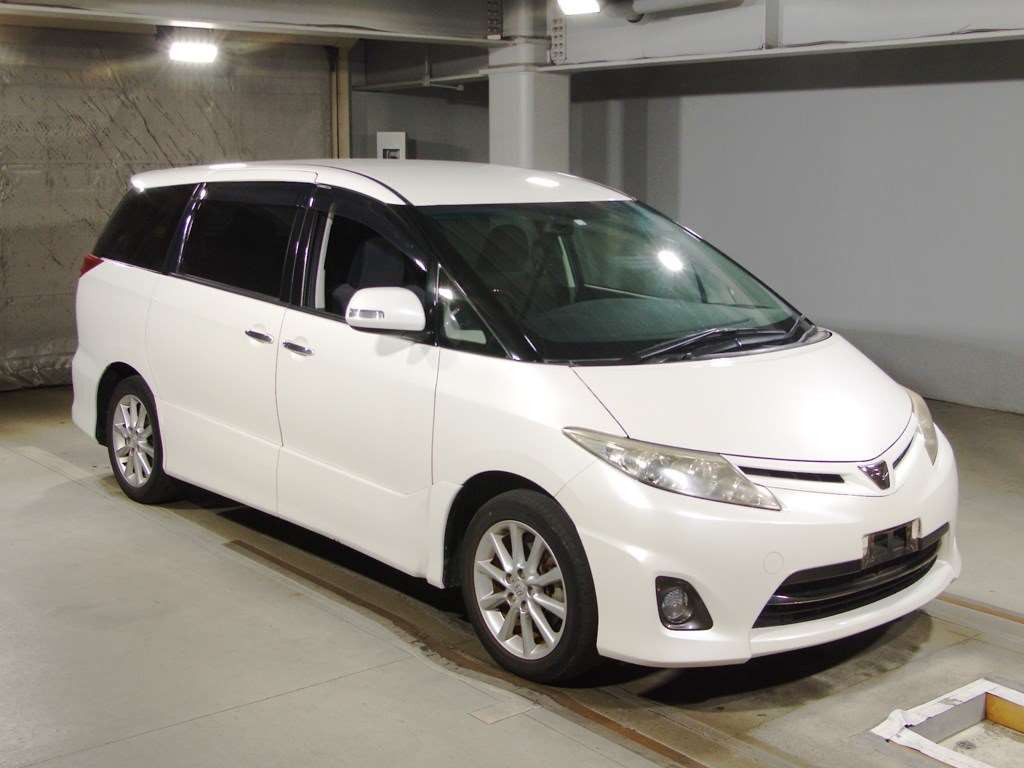 2010 Toyota Estima ACR50W[2]