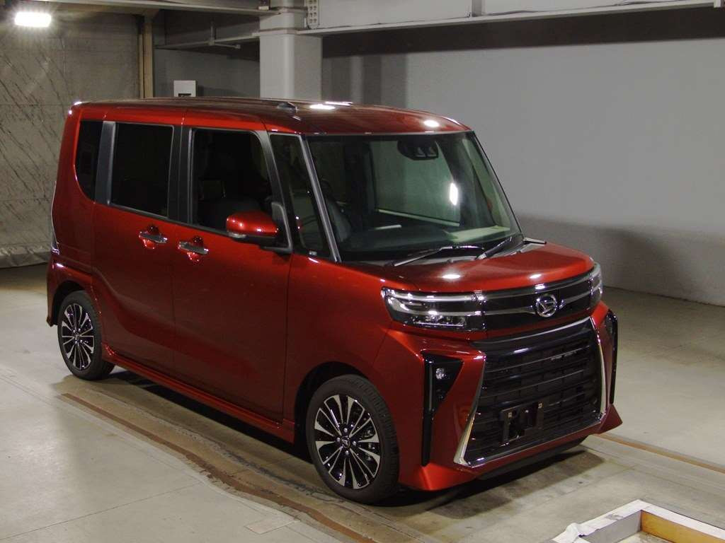 2023 Daihatsu Tanto Custom LA650S[2]