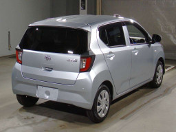 2021 Daihatsu Mira es