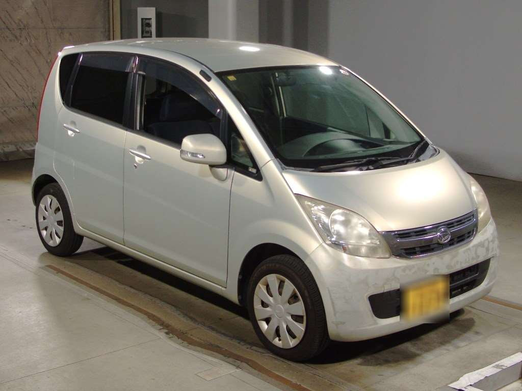 2008 Daihatsu Move L175S[2]