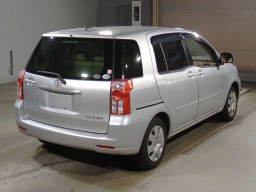 2010 Toyota Raum