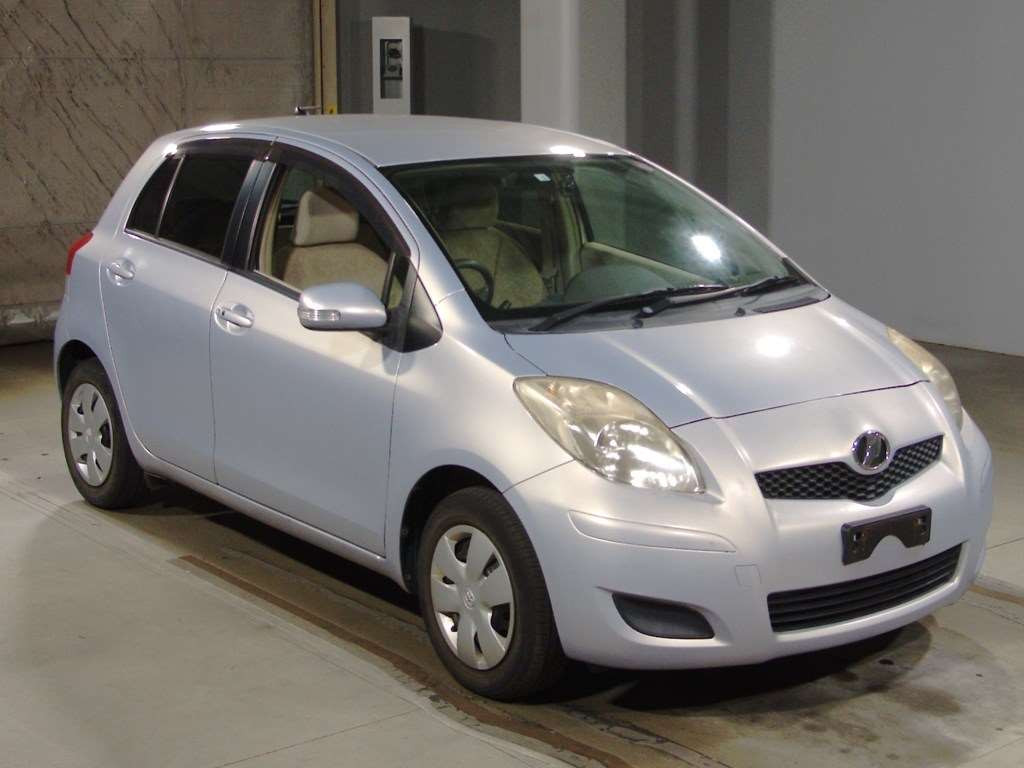 2008 Toyota Vitz KSP90[2]