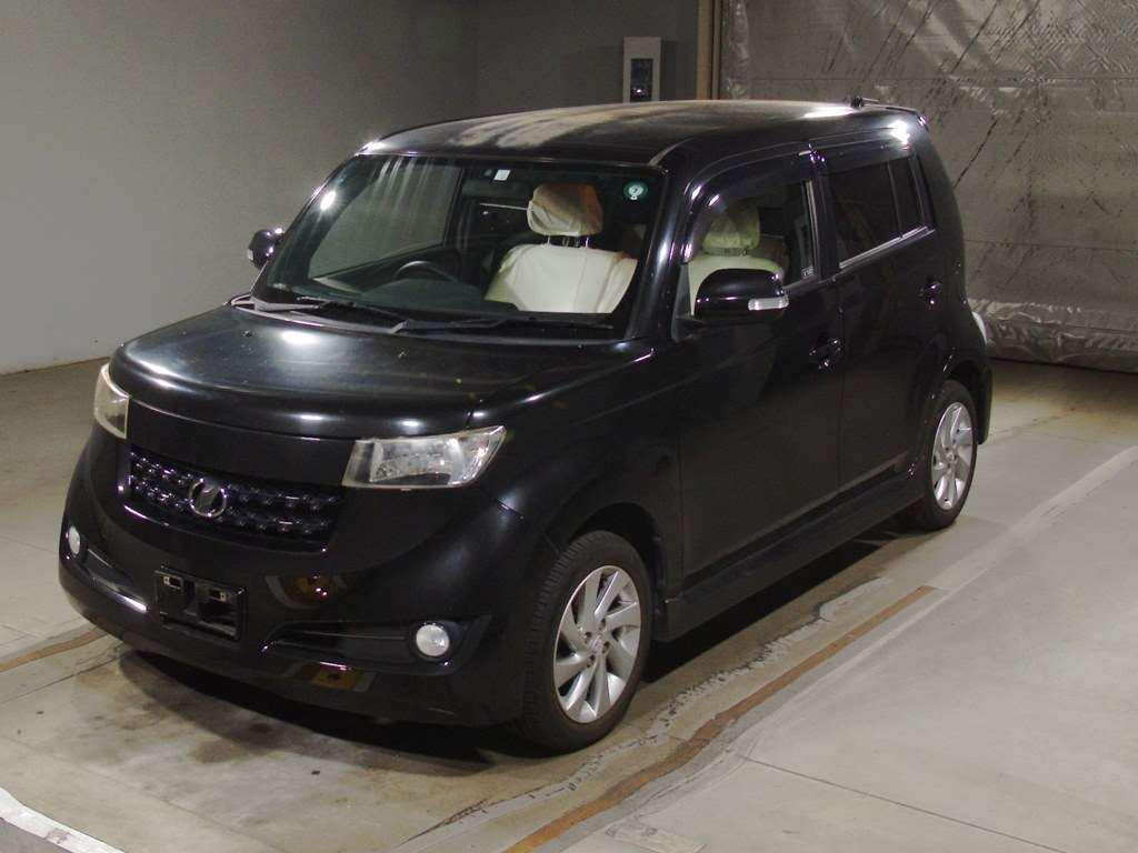 2010 Toyota bB QNC20[0]