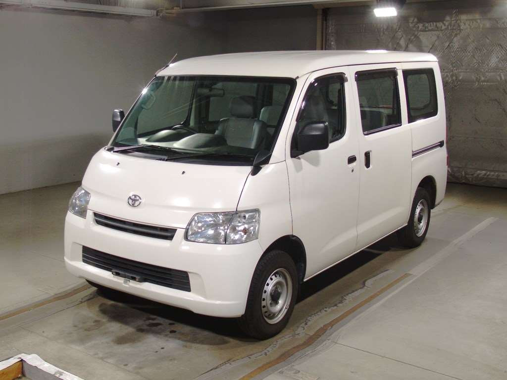 2013 Toyota Townace Van S402M[0]