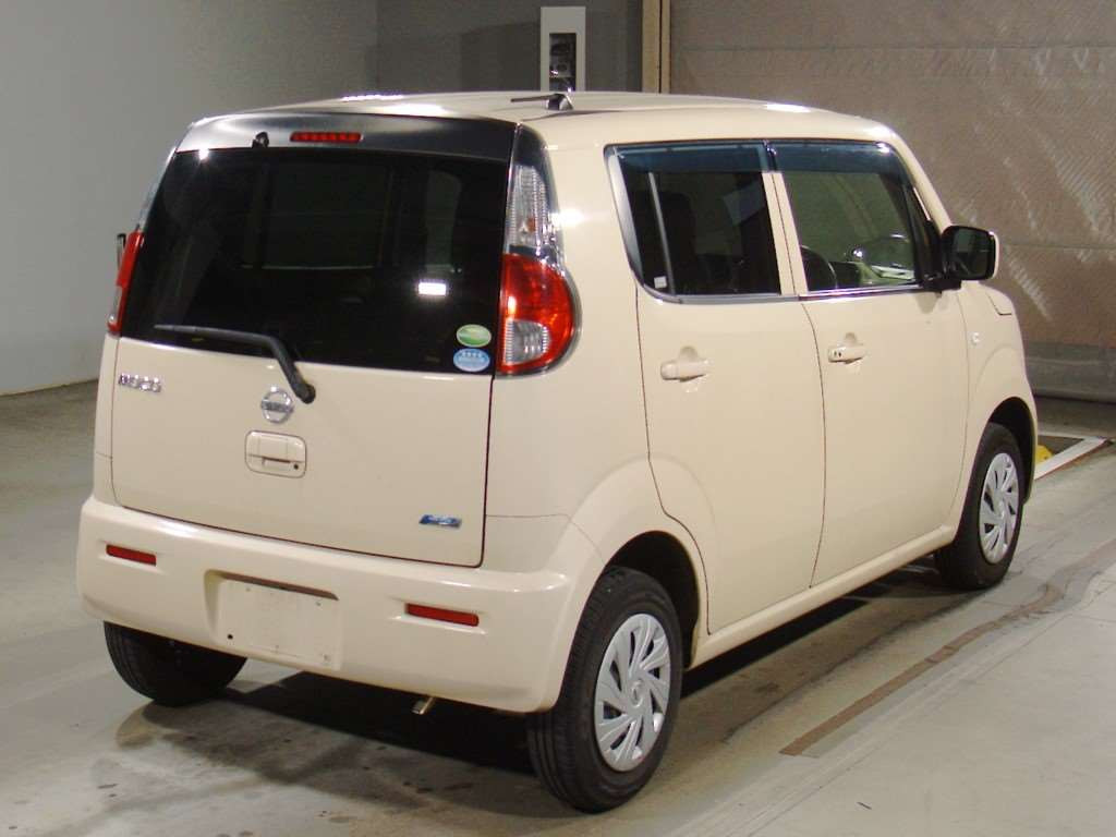 2013 Nissan Moco MG33S[1]