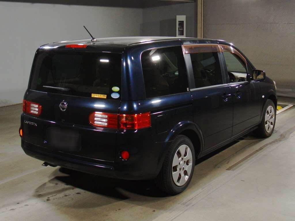 2009 Nissan Lafesta B30[1]