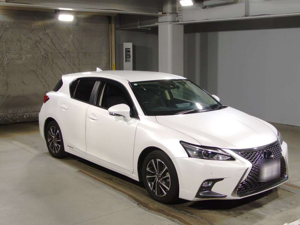 2018 Lexus CT ZWA10[2]