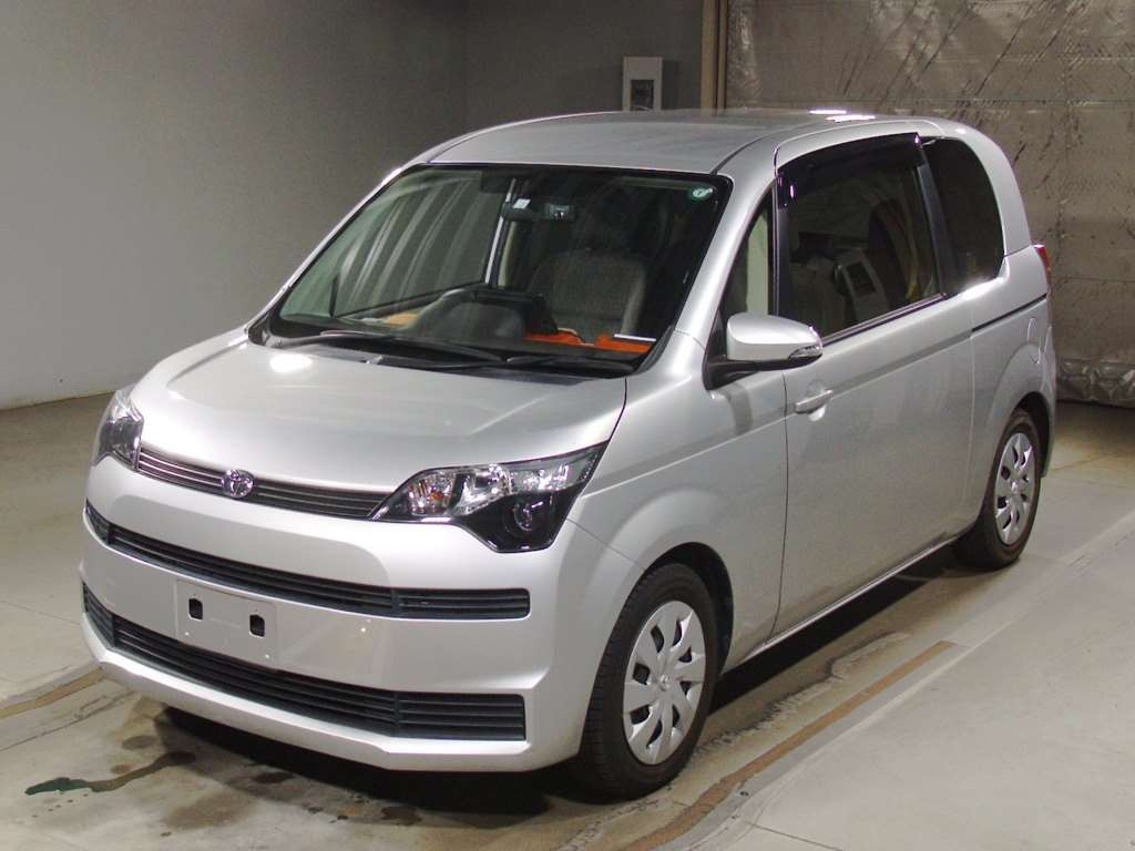 2014 Toyota Spade NCP141[0]