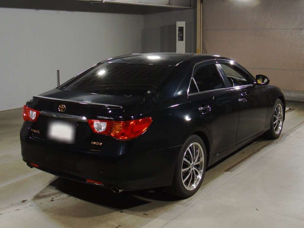 2011 Toyota Mark X GRX130[1]