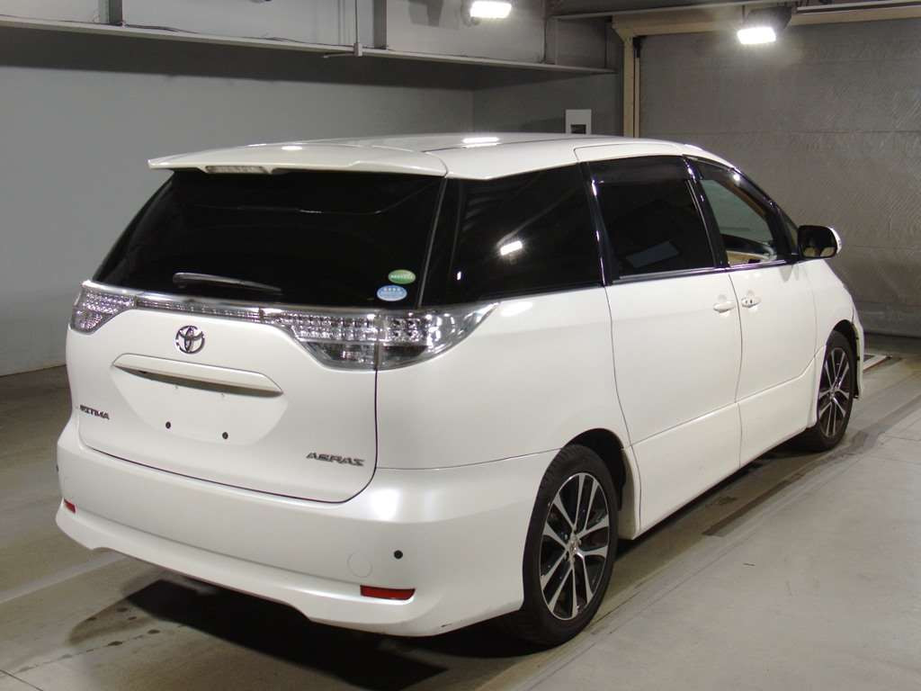 2014 Toyota Estima ACR50W[1]