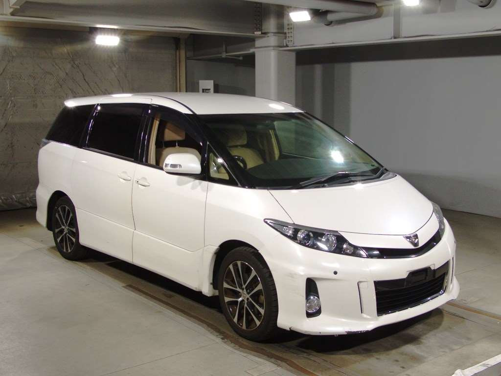 2014 Toyota Estima ACR50W[2]