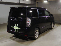 2009 Toyota Voxy