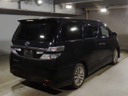 2013 Toyota Vellfire