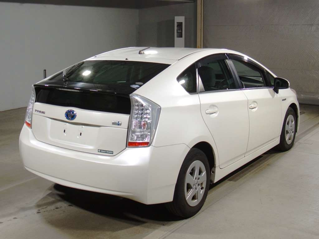 2009 Toyota Prius ZVW30[1]