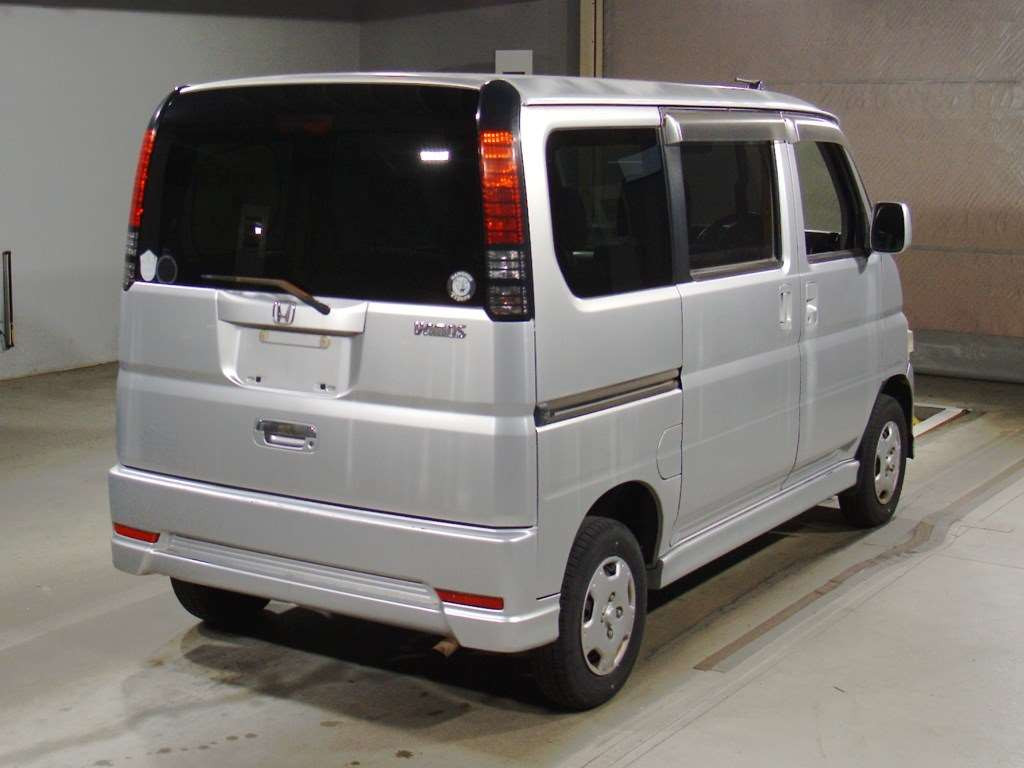 2008 Honda Vamos HM1[1]