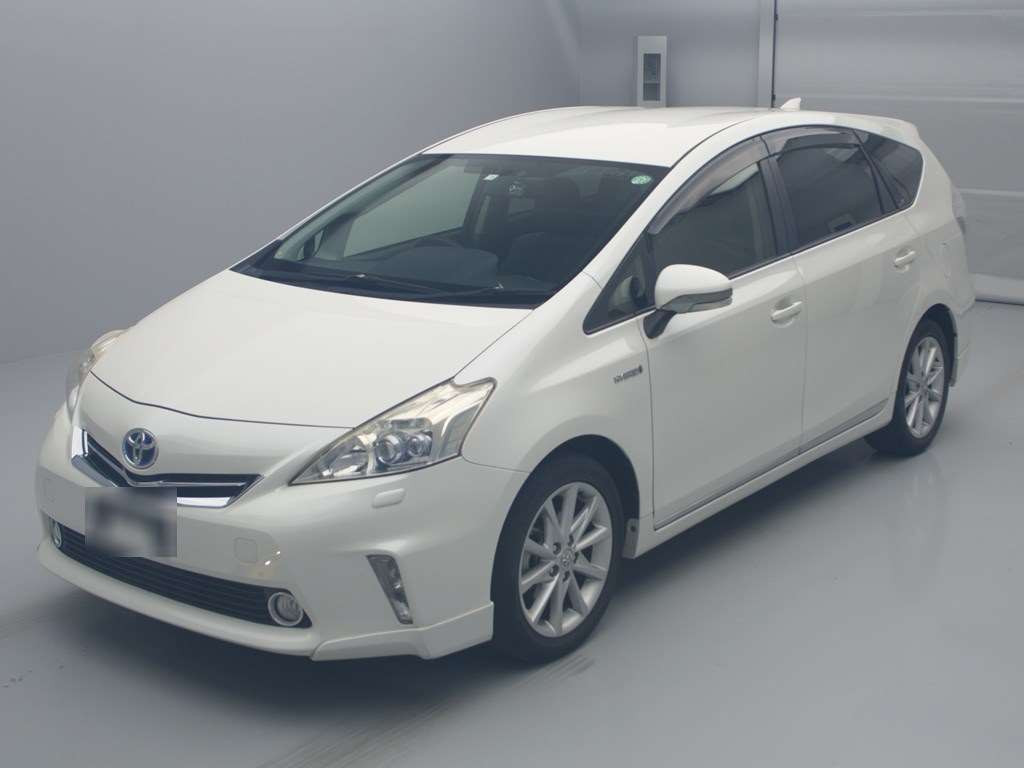 2012 Toyota Prius alpha ZVW41W[0]