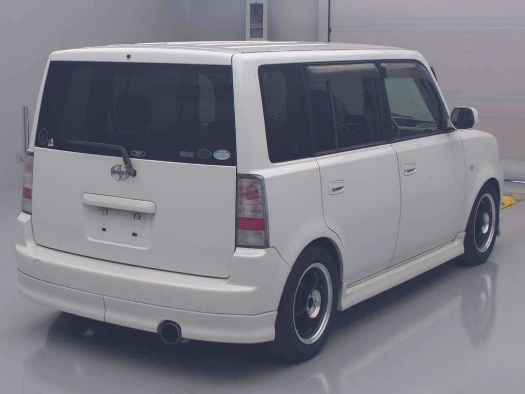 2005 Toyota bB NCP31[1]