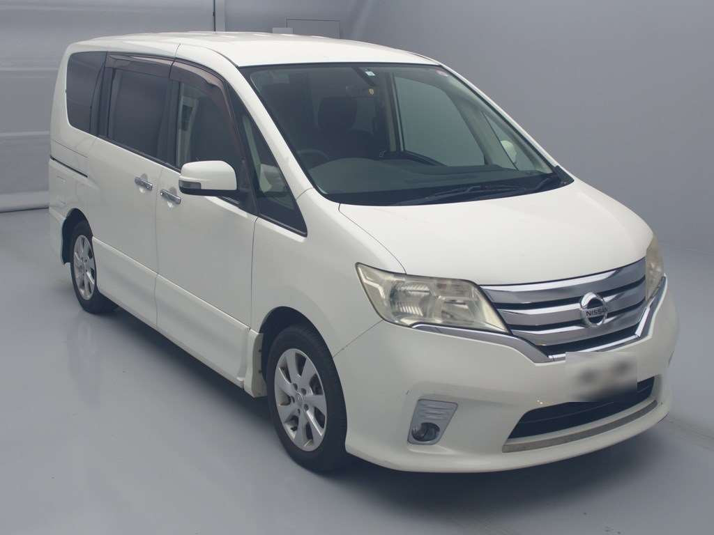 2011 Nissan Serena FC26[2]