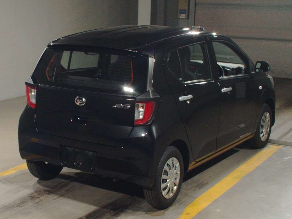 2021 Daihatsu Mira es LA350S[1]