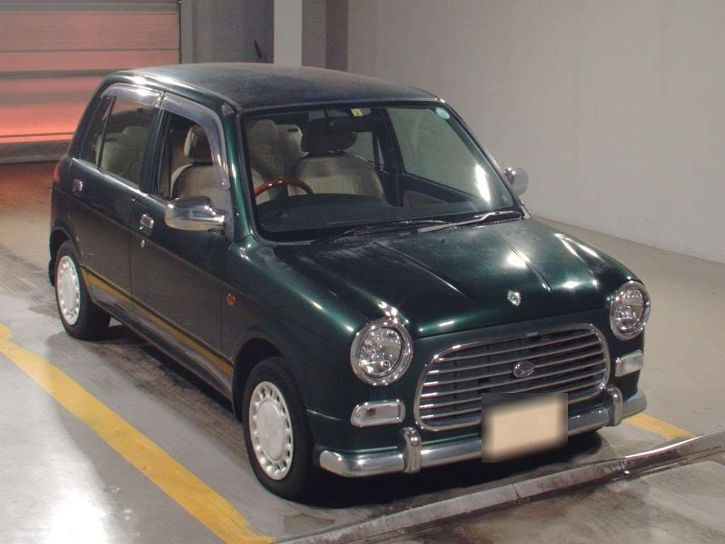 2001 Daihatsu Miragino L700S[2]