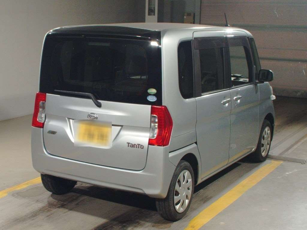 2014 Daihatsu Tanto LA600S[1]