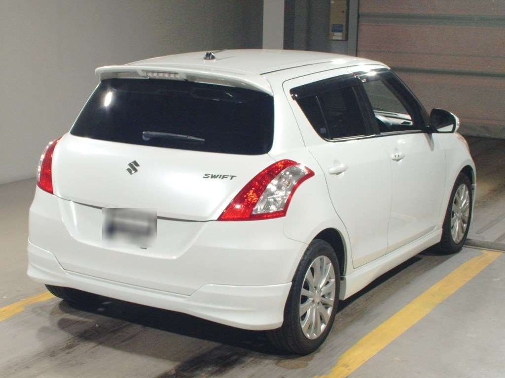 2012 Suzuki Swift ZC72S[1]