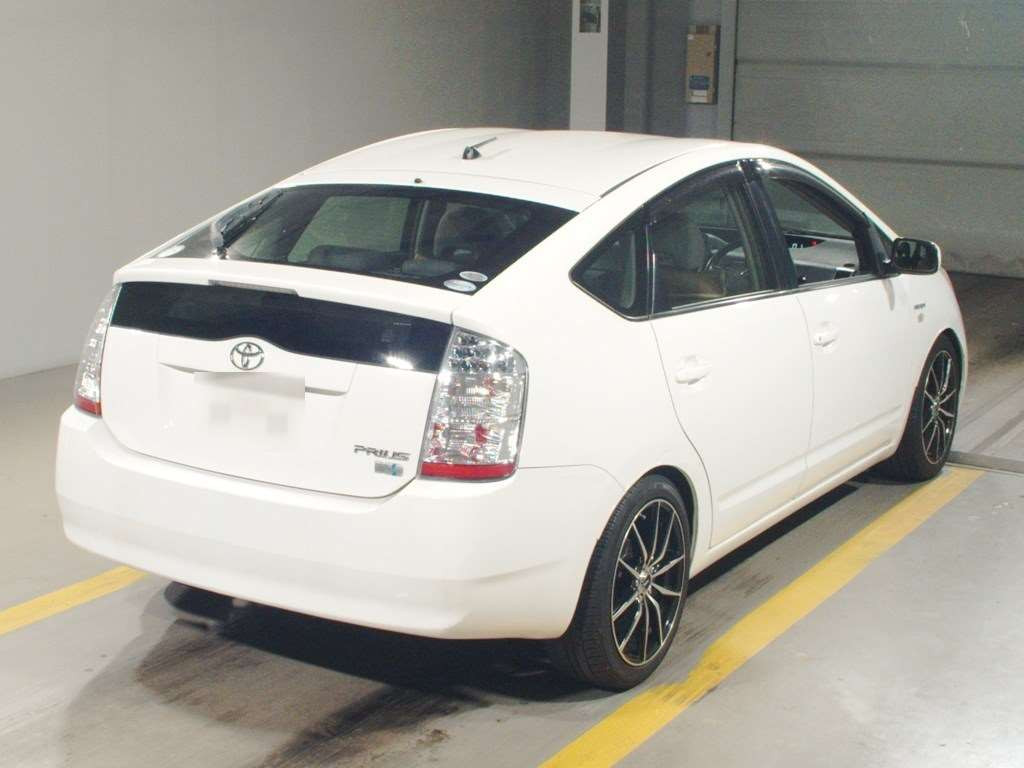 2010 Toyota Prius NHW20[1]