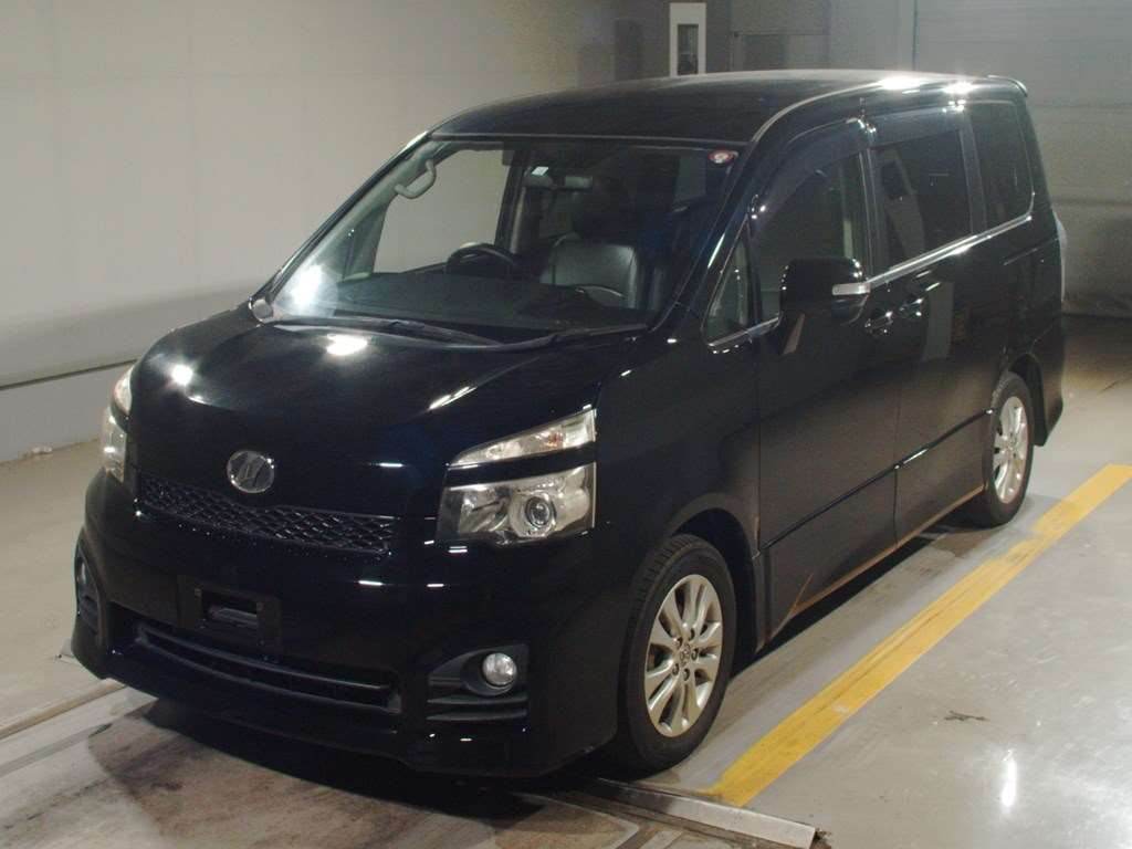 2010 Toyota Voxy ZRR70W[0]