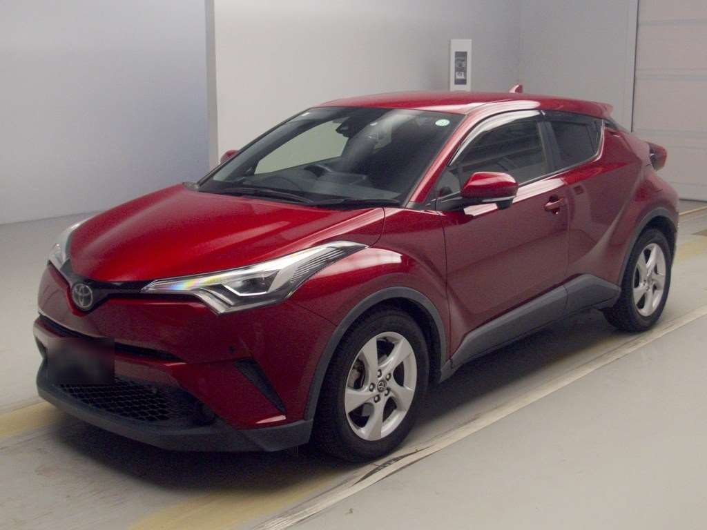 2018 Toyota C-HR NGX10[0]