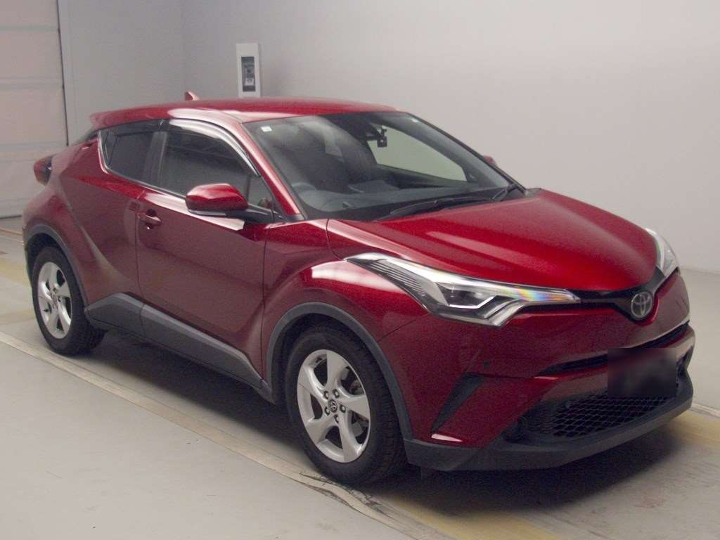 2018 Toyota C-HR NGX10[2]