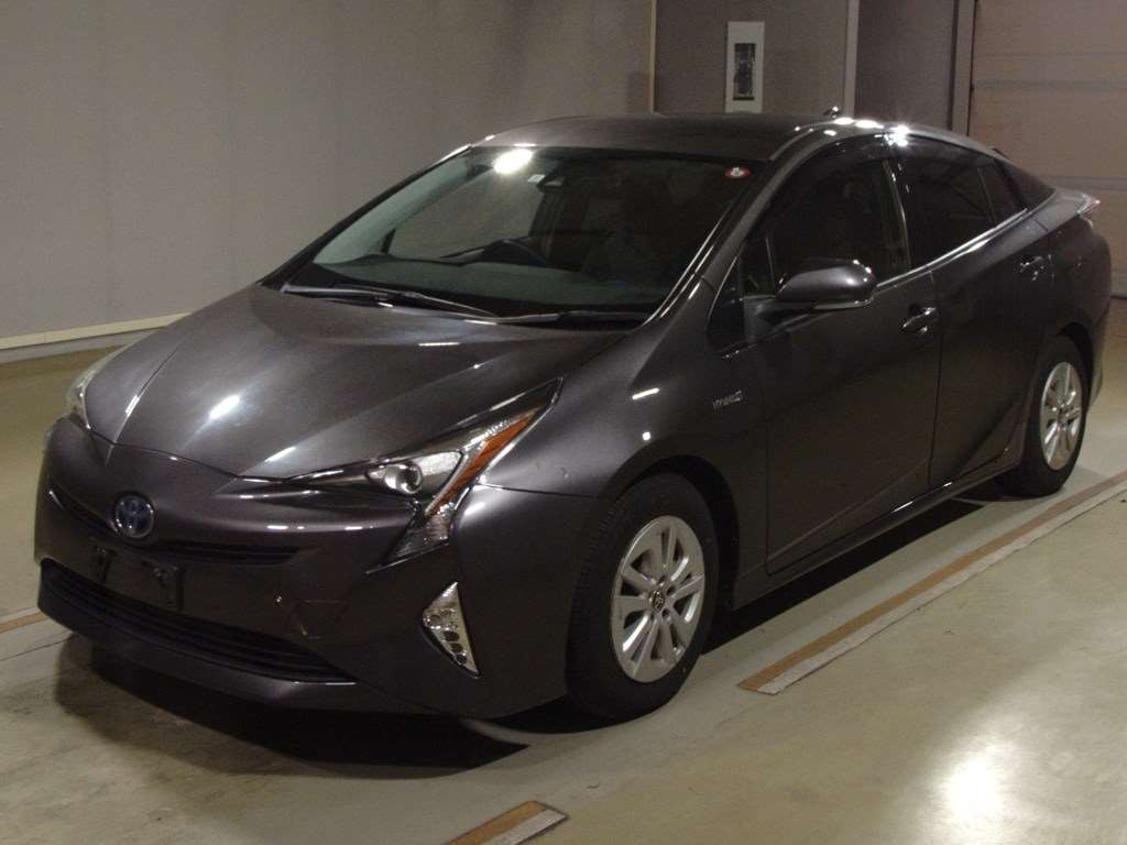 2017 Toyota Prius ZVW50[0]