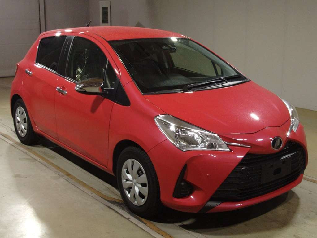 2019 Toyota Vitz NSP130[2]