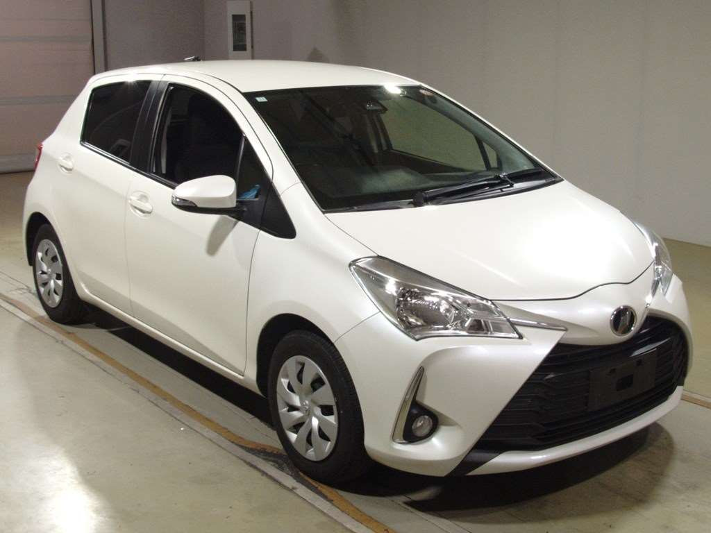 2019 Toyota Vitz KSP130[2]