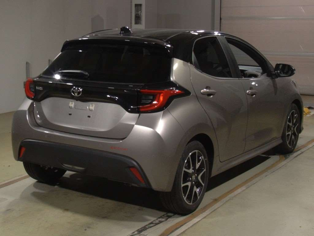 2023 Toyota YARIS MXPA10[1]