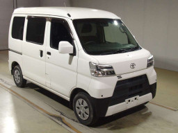 2021 Toyota Pixis Van