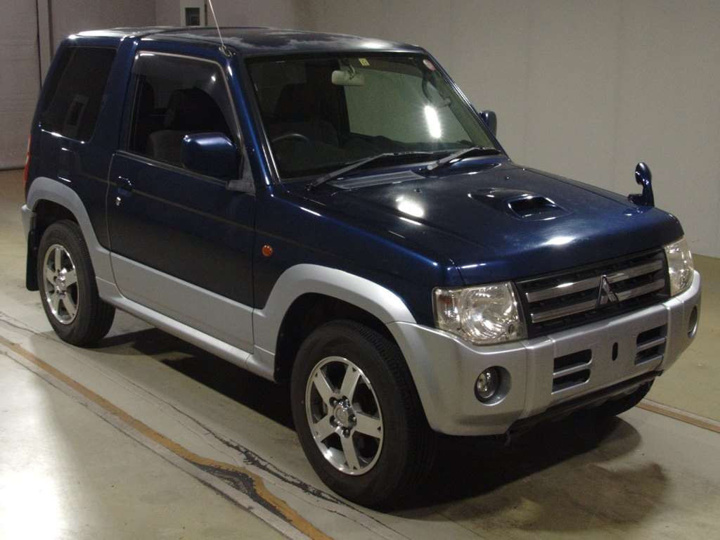 2009 Mitsubishi Pajero Mini H58A[2]