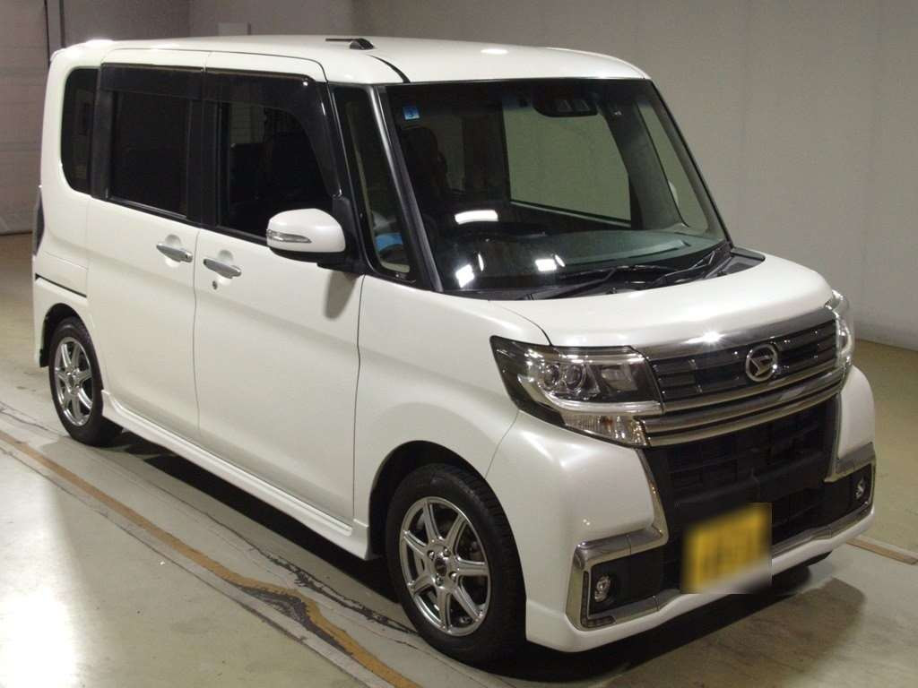 2017 Daihatsu Tanto Custom LA600S[2]