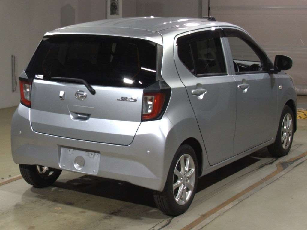 2021 Daihatsu Mira es LA350S[1]