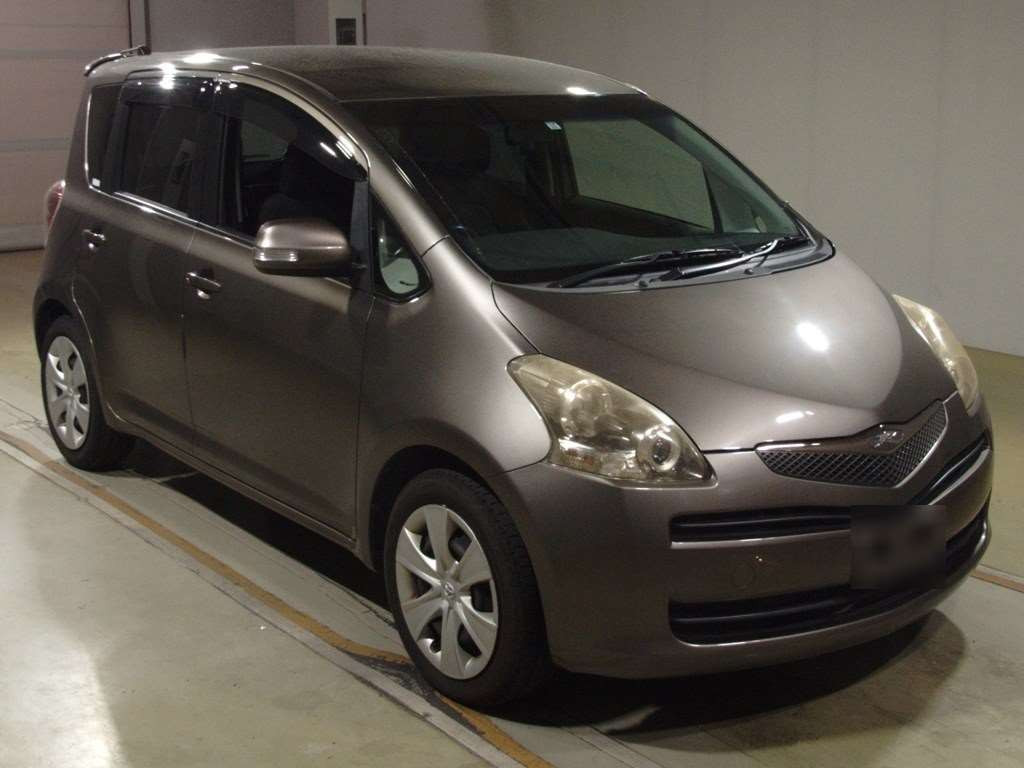 2009 Toyota Ractis NCP100[2]