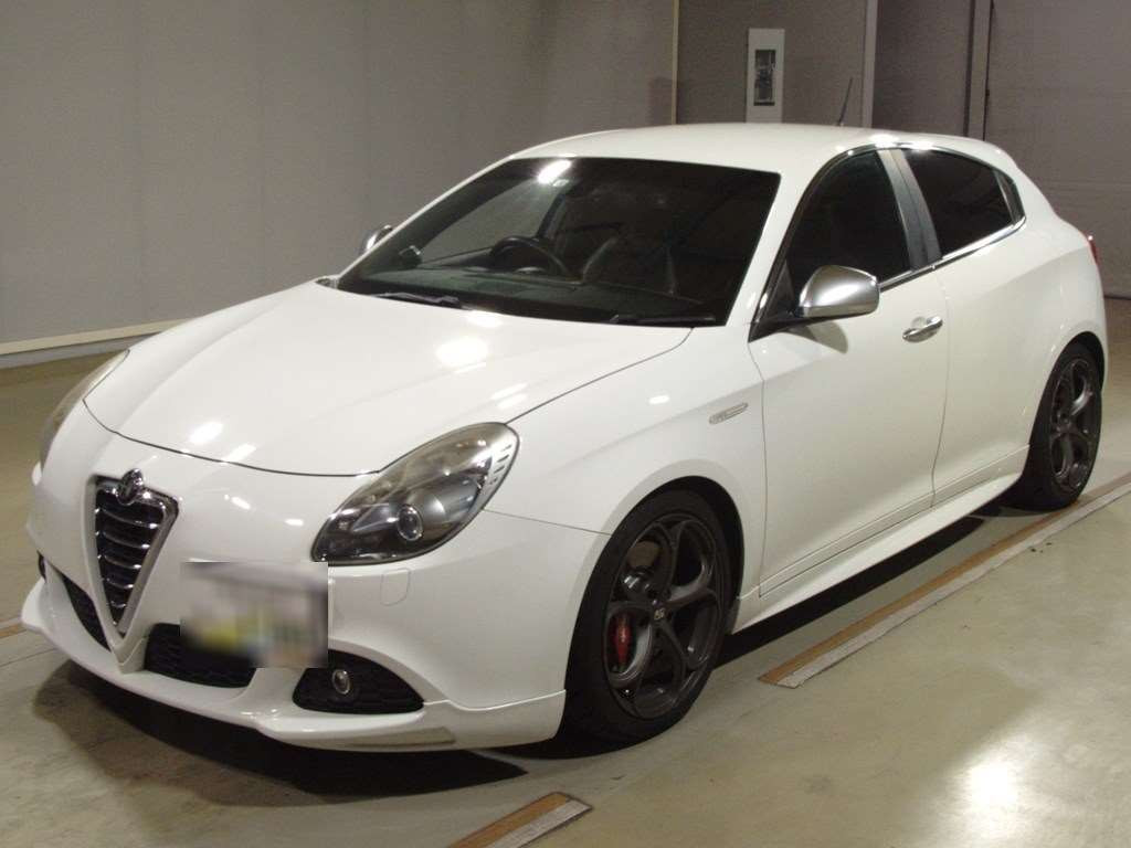 2012 Alfa Romeo Giulietta 940141[0]