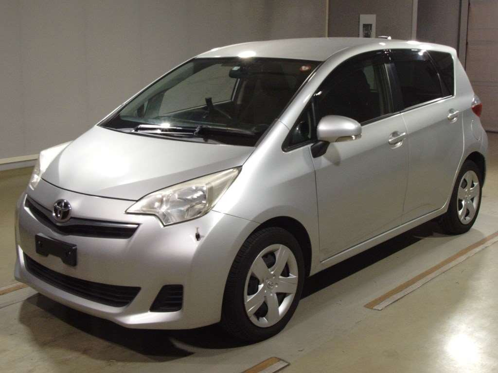 2011 Toyota Ractis NSP120[0]