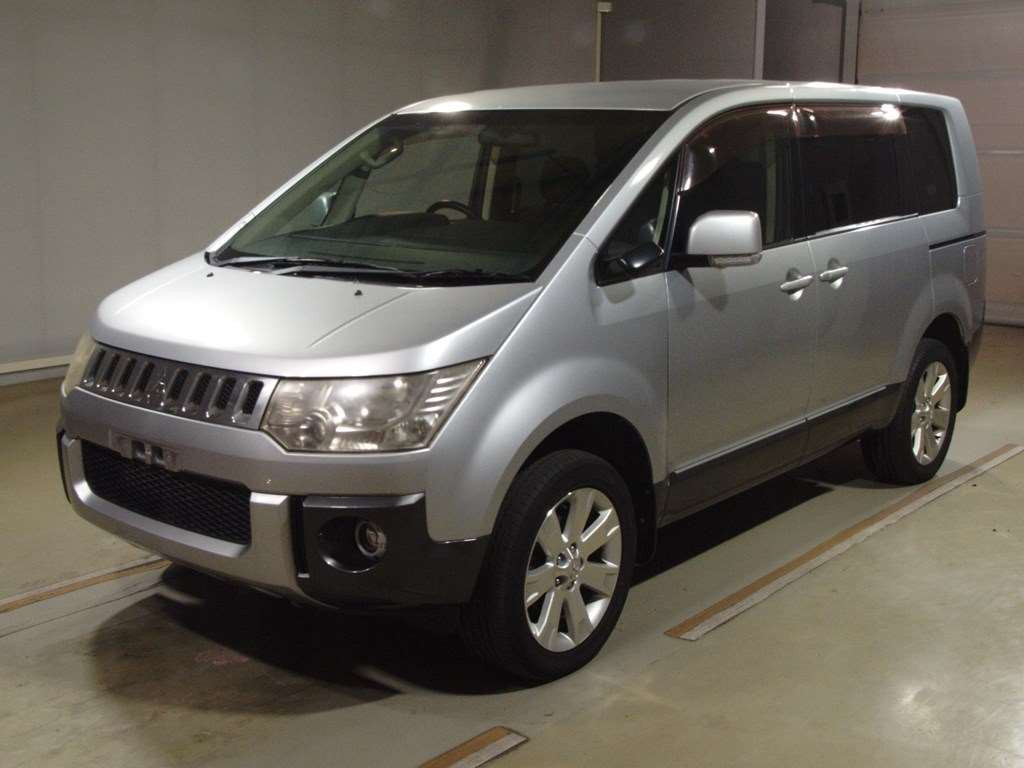 2009 Mitsubishi Delica D5 CV5W[0]