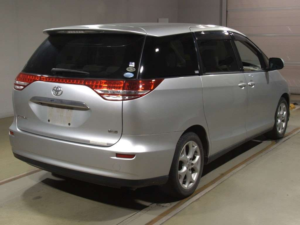 2006 Toyota Estima ACR50W[1]