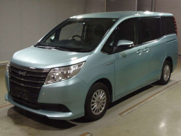 2014 Toyota Noah