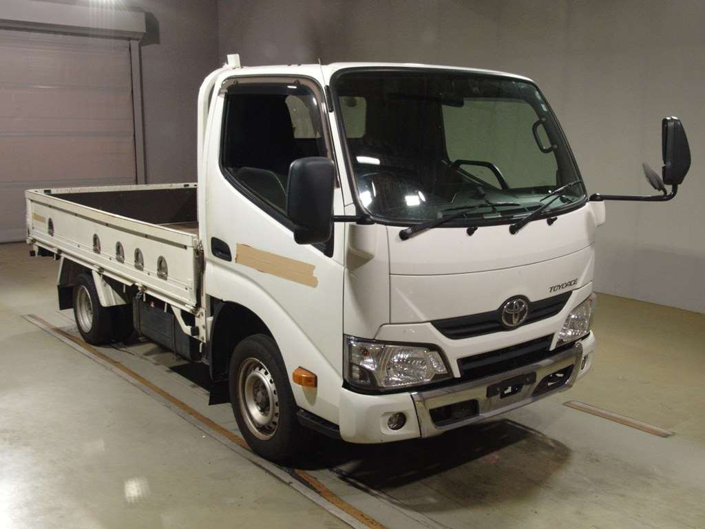 2019 Toyota Toyoace Truck KDY231[2]