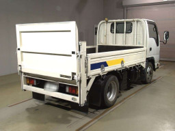 2010 Isuzu Elf Truck