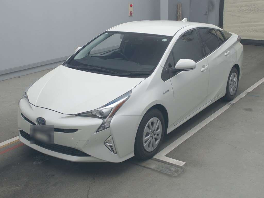 2018 Toyota Prius ZVW50[0]