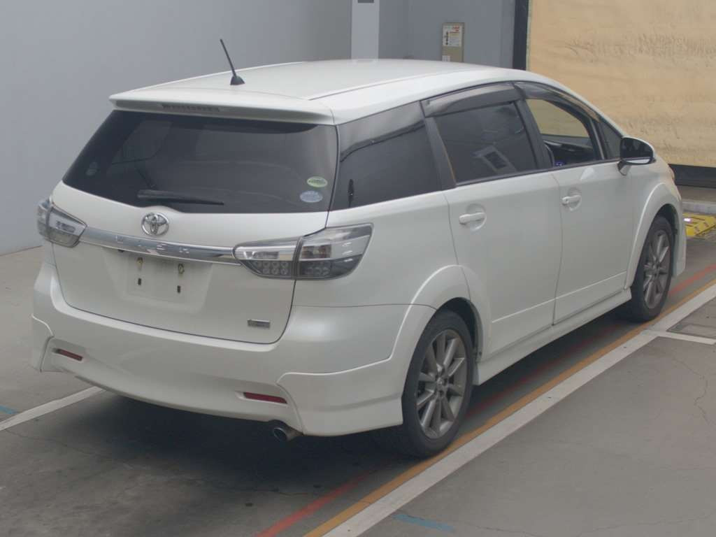 2012 Toyota Wish ZGE22W[1]